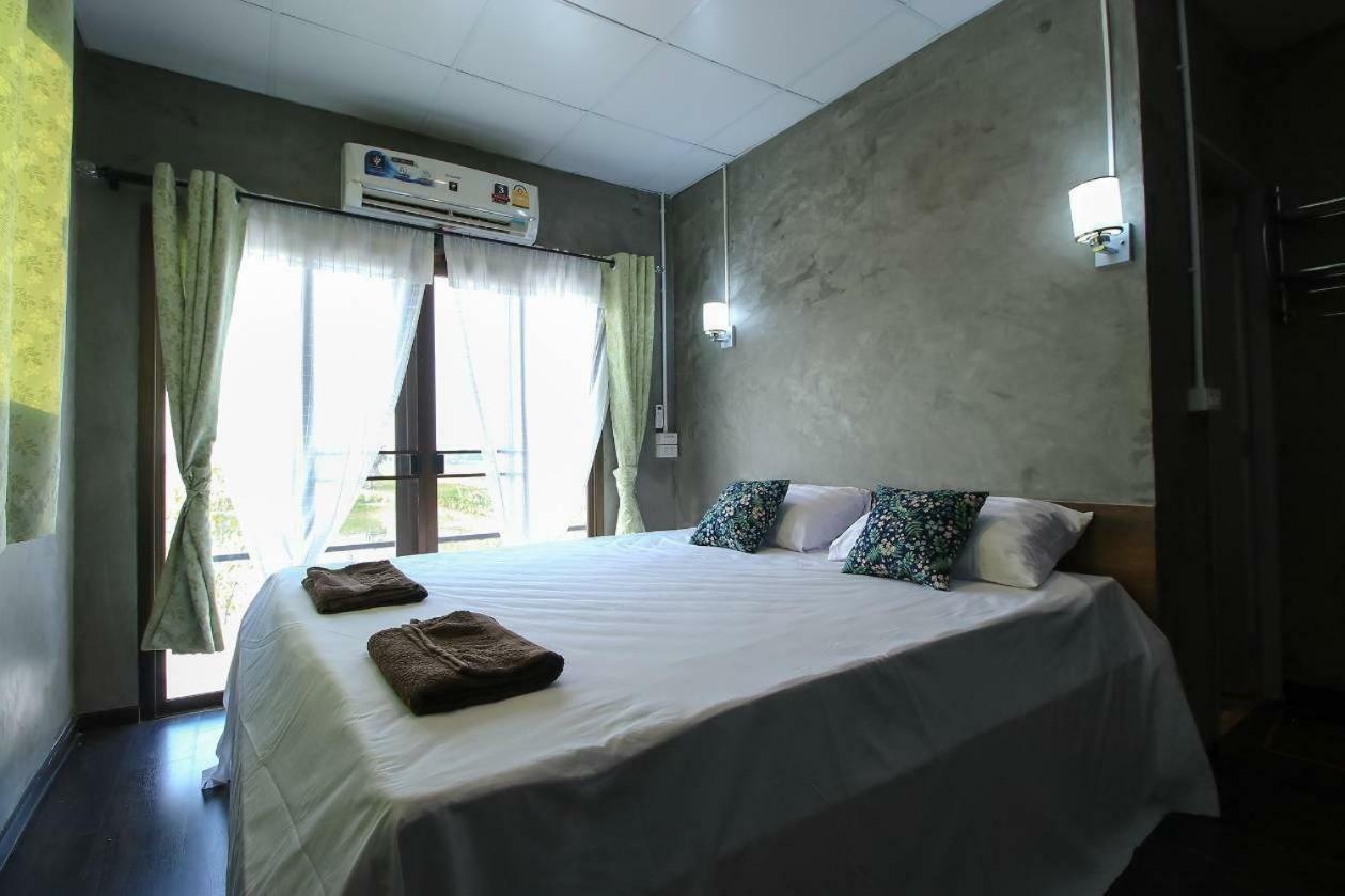 Falik Farm Stay Phra Nakhon Si Ayutthaya Dış mekan fotoğraf